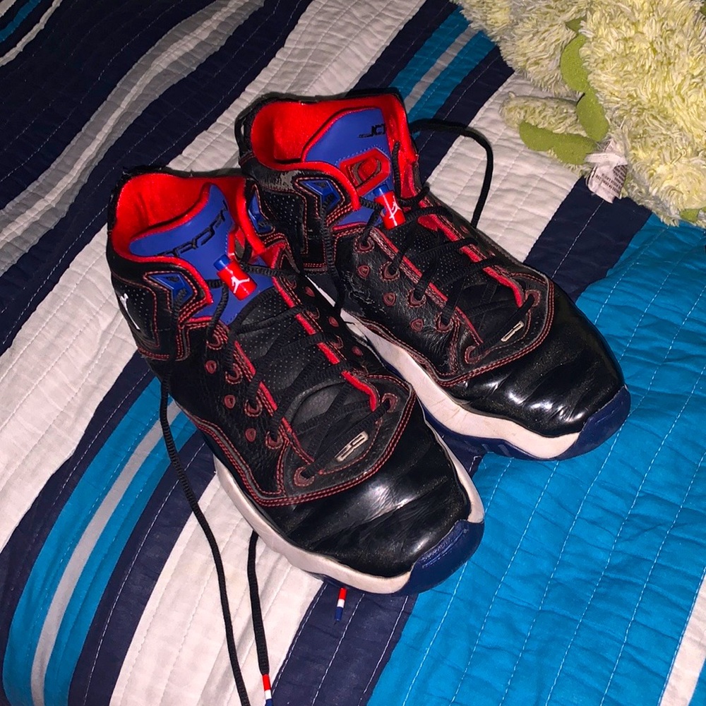 Air Jordan B’Loyal